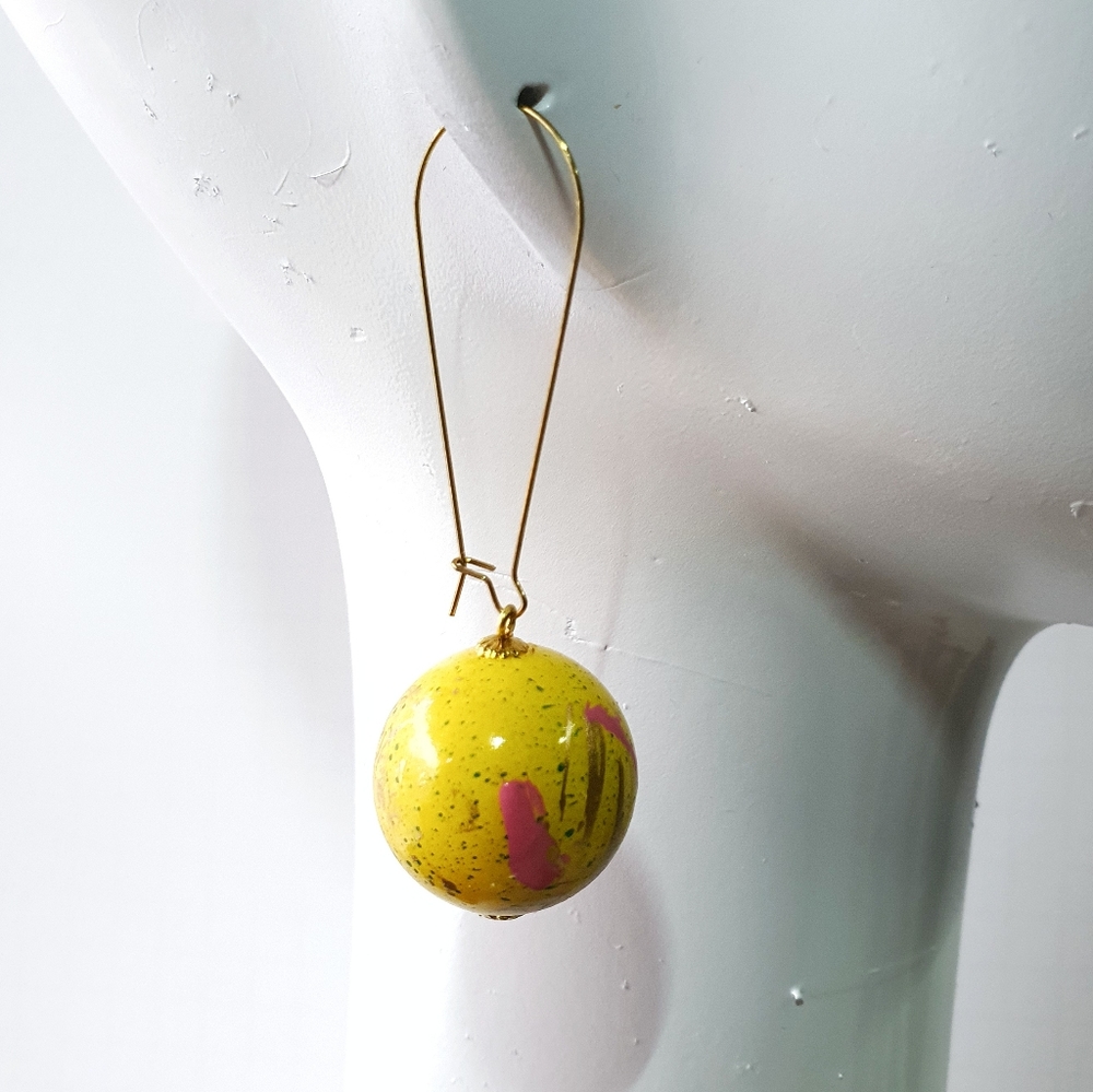 Vintage 80's Yellow Drop Acrylic Abstract Earings